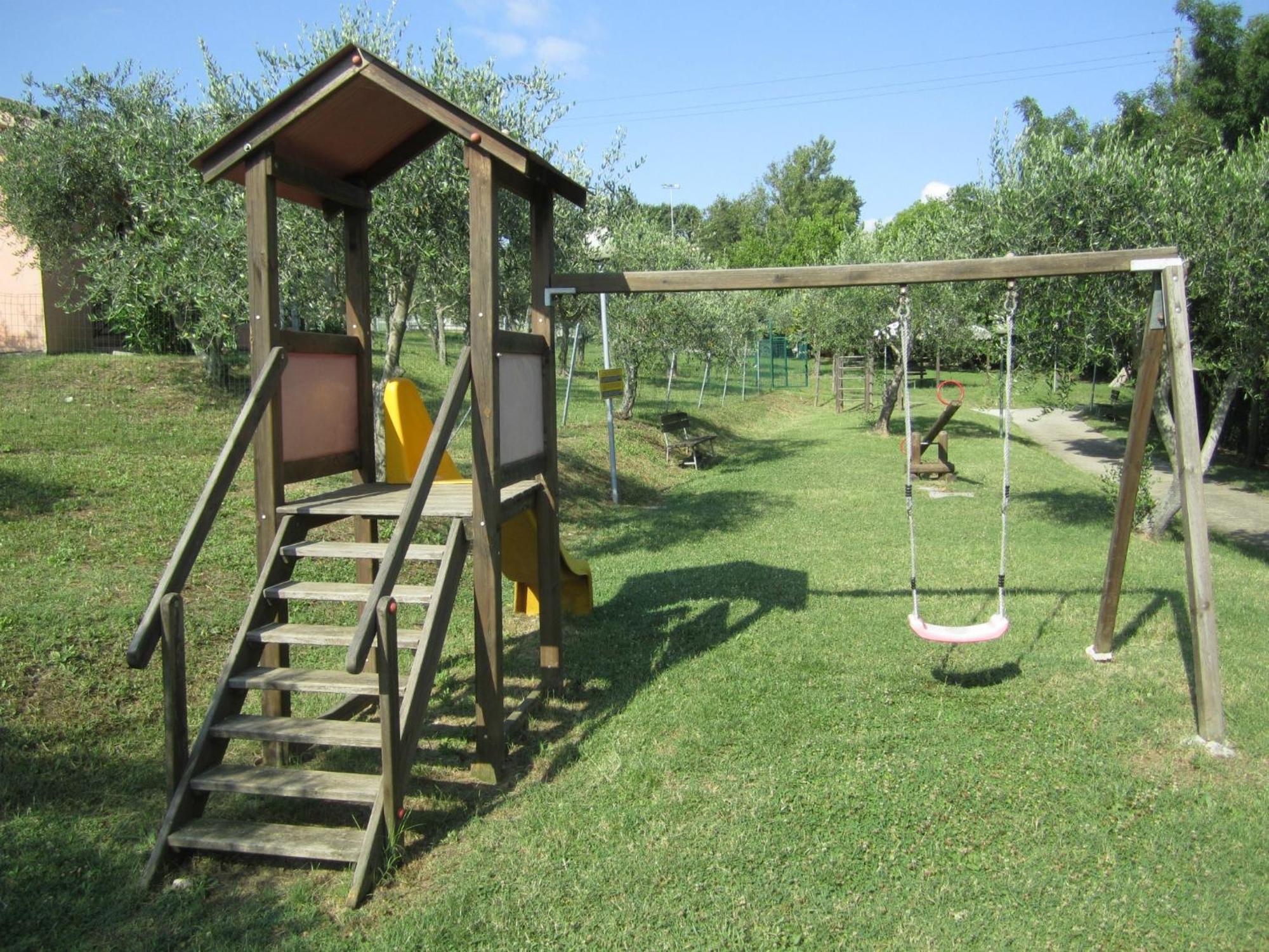 Garden Village San Marino Exterior photo
